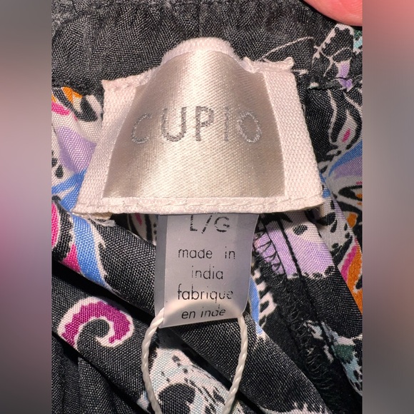 Cupio vibrant, colorful, flowing maxi skirt. Beautiful can be dressed up or down - Picture 9 of 10